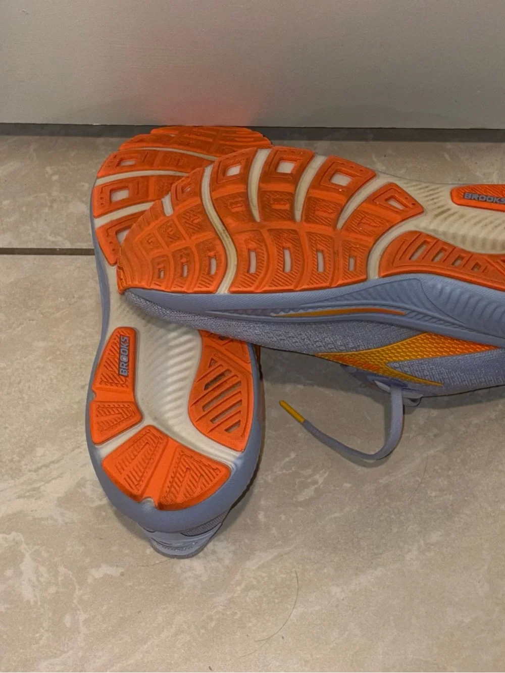Nike Light Gray and Orange Men's Running Sneakers